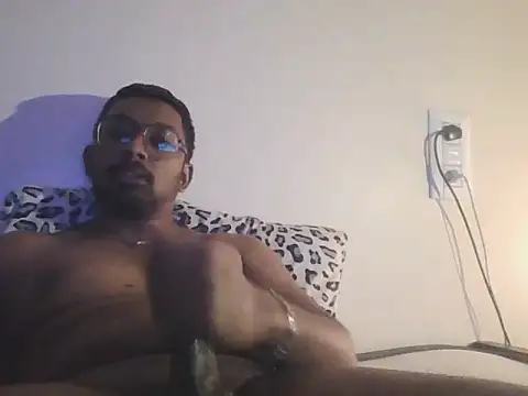 chennaibull101 online show from January 2026 06:22:01 PM