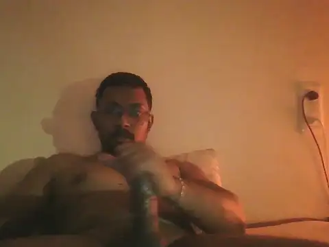 chennaibull101 online show from February 2026 01:11:01 PM