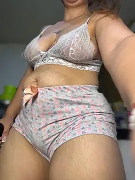 Emiily lee online show from February 2026 10:34:02 AM