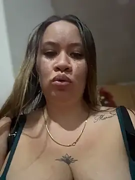 Emiily lee online show from November 2025 03:18:01 AM