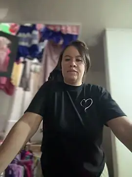 Emiily lee online show from December 2025 07:18:02 PM