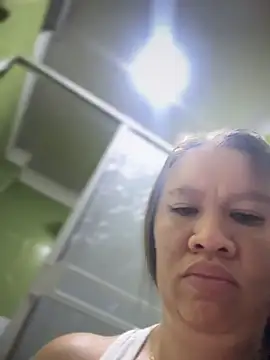 Emiily lee online show from March 2026 09:11:02 AM