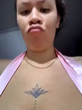 Snapshot of Emiily_lee chatting on June 2026 09:09:01 AM Emiily lee online show from June 2026 09:09:01 AM