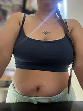 Emiily lee online show from March 2026 09:14:01 AM