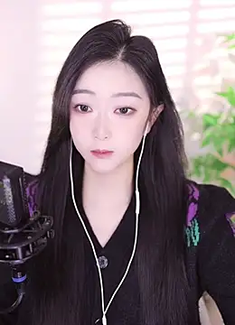 Snapshot of Haha--99 chatting on December 2024 01:35:02 AM Haha--99 online show from December 2024 01:35:02 AM