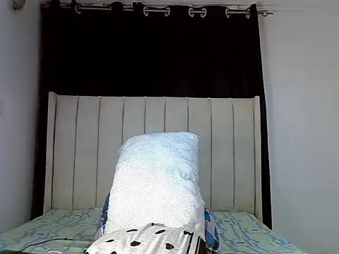 pretty hearty online show from November 2025 07:51:01 PM