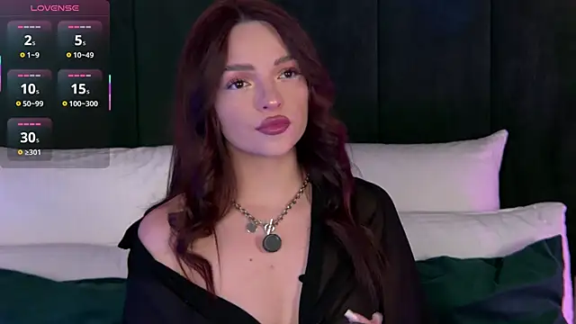 AnaWest online show from October 2025 06:59:02 AM