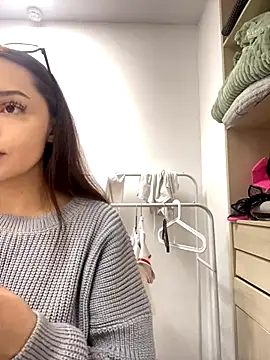 AnaWest online show from October 2025 06:06:01 AM