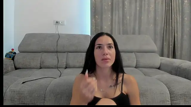 Snapshot of Emmapmg chatting on October 2025 09:28:02 AM Emmapmg online show from October 2025 09:28:02 AM