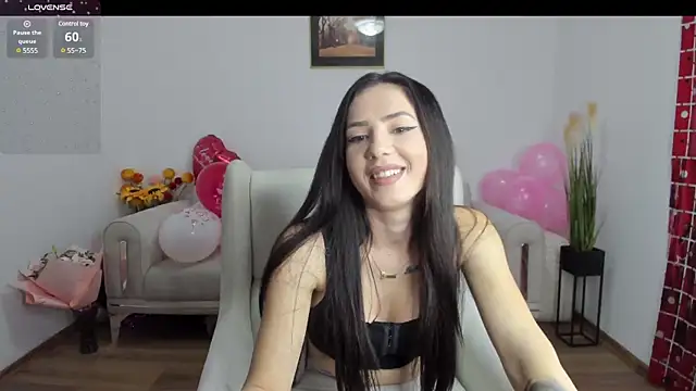 Snapshot of Emmapmg chatting on February 2025 12:36:02 PM Emmapmg online show from February 2025 12:36:02 PM