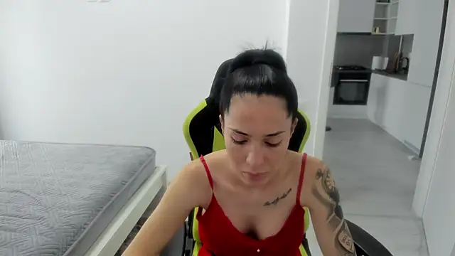 Emmapmg online show from July 2026 11:50:01 AM