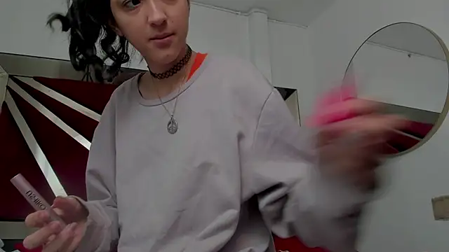 BonnieCute  online show from May 2026 11:43:01 PM