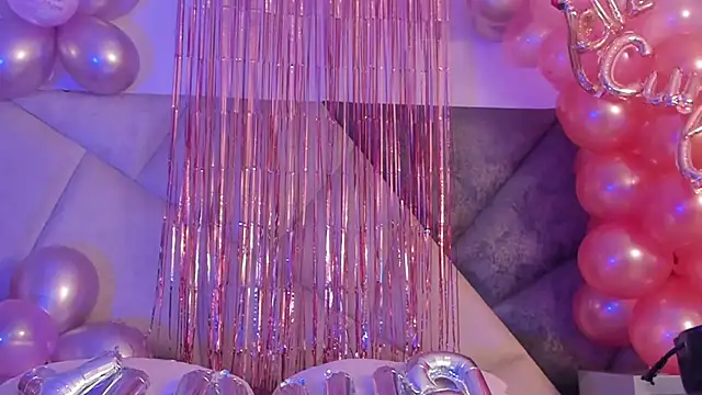 Snapshot of BonnieCute_ chatting on March 2025 11:36:02 AM BonnieCute online show from March 2025 11:36:02 AM