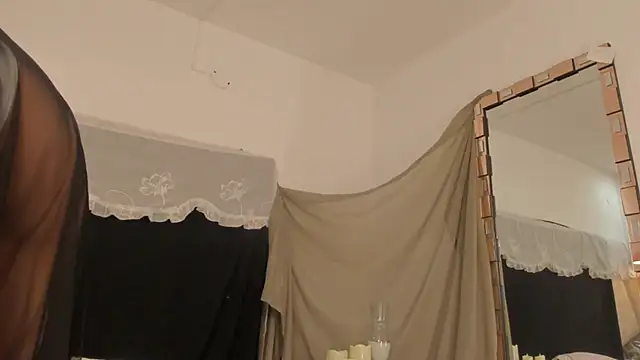 Snapshot of BonnieCute_ chatting on September 2025 12:13:02 AM BonnieCute online show from September 2025 12:13:02 AM