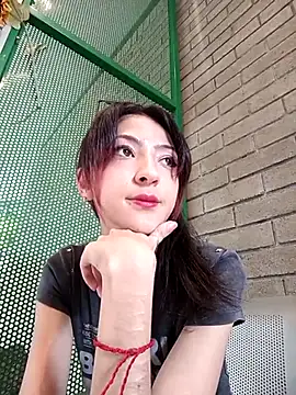 BonnieCute  online show from May 2026 07:22:01 PM
