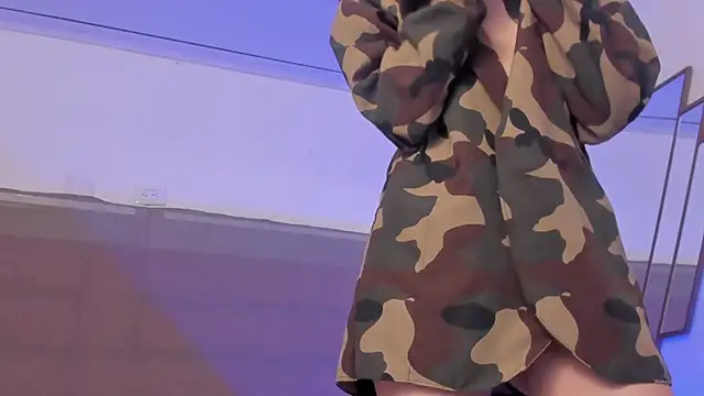 Snapshot of BonnieCute_ chatting on March 2025 02:44:01 PM BonnieCute online show from March 2025 02:44:01 PM