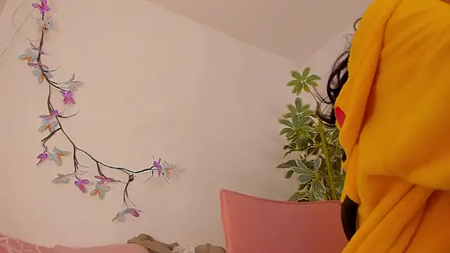 BonnieCute  online show from February 2026 11:38:02 PM