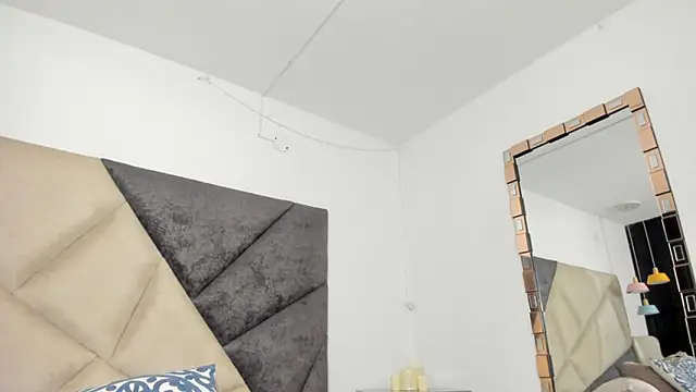 BonnieCute  online show from February 2026 11:46:02 PM