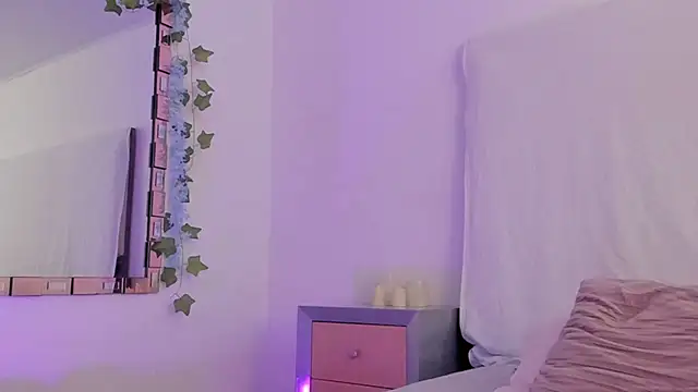 Snapshot of BonnieCute_ chatting on March 2025 02:45:02 PM BonnieCute online show from March 2025 02:45:02 PM