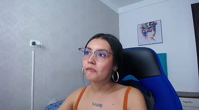 Snapshot of antonella_sweetlittle chatting on March 2025 06:39:02 PM antonella sweetlittle online show from March 2025 06:39:02 PM