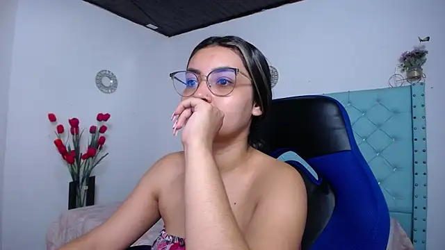 antonella sweetlittle online show from April 2026 12:34:01 PM