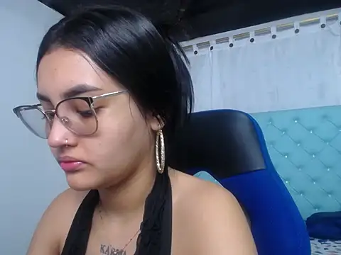 antonella sweetlittle online show from October 2025 12:15:02 PM