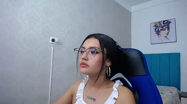 Snapshot of antonella_sweetlittle chatting on February 2025 06:31:01 PM antonella sweetlittle online show from February 2025 06:31:01 PM