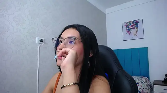 Snapshot of antonella_sweetlittle chatting on March 2025 06:40:02 PM antonella sweetlittle online show from March 2025 06:40:02 PM