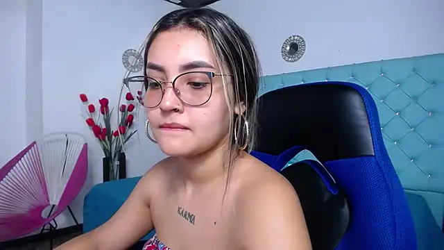 antonella sweetlittle online show from March 2026 01:01:01 PM