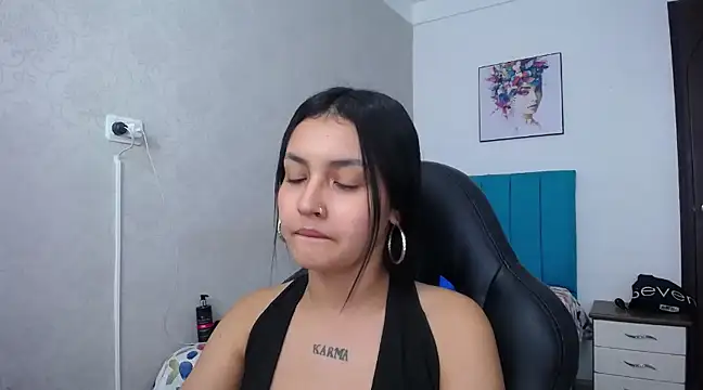 Snapshot of antonella_sweetlittle chatting on March 2025 06:39:02 PM antonella sweetlittle online show from March 2025 06:39:02 PM