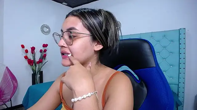 antonella sweetlittle online show from March 2026 12:26:01 PM