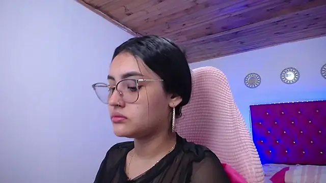 antonella sweetlittle online show from November 2025 12:31:01 PM