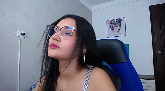 Snapshot of antonella_sweetlittle chatting on March 2025 03:40:01 PM antonella sweetlittle online show from March 2025 03:40:01 PM