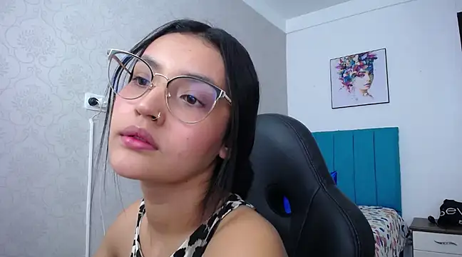 Snapshot of antonella_sweetlittle chatting on March 2025 03:29:02 PM antonella sweetlittle online show from March 2025 03:29:02 PM