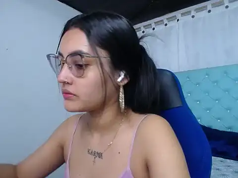 antonella sweetlittle online show from October 2025 01:34:01 PM