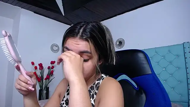 antonella sweetlittle online show from April 2026 10:11:01 AM