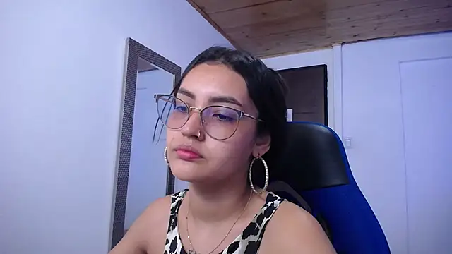 antonella sweetlittle online show from November 2025 12:31:02 PM