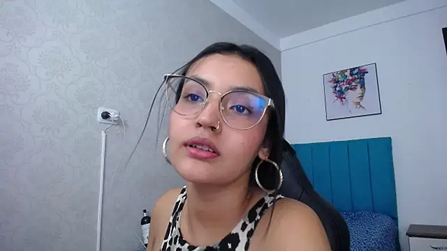 Snapshot of antonella_sweetlittle chatting on March 2025 06:34:01 PM antonella sweetlittle online show from March 2025 06:34:01 PM