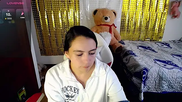 Snapshot of lika_joshua chatting on January 2025 10:12:02 PM lika joshua online show from January 2025 10:12:02 PM