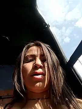 Snapshot of Alona_Evans chatting on February 2025 01:54:02 PM Alona Evans online show from February 2025 01:54:02 PM