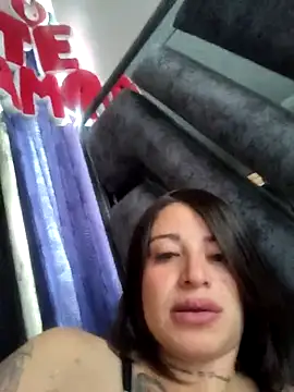 Snapshot of Alona_Evans chatting on September 2025 03:18:02 PM Alona Evans online show from September 2025 03:18:02 PM