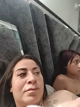 Alona Evans online show from April 2026 07:37:01 PM