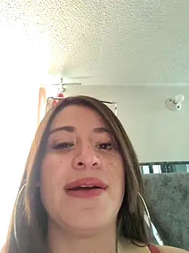 Snapshot of Alona_Evans chatting on October 2025 06:08:01 PM Alona Evans online show from October 2025 06:08:01 PM