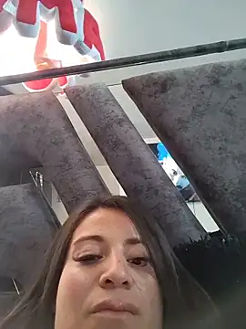 Alona Evans online show from February 2026 09:10:01 PM