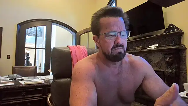 sluttydylan online show from October 2025 05:56:02 PM