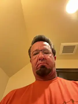 sluttydylan online show from February 2026 08:43:01 PM