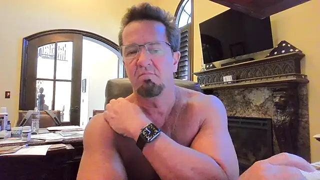 Snapshot of sluttydylan chatting on April 2026 06:14:01 PM sluttydylan online show from April 2026 06:14:01 PM