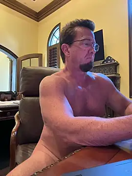 sluttydylan online show from March 2026 06:01:01 PM