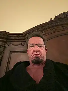 Snapshot of sluttydylan chatting on May 2026 06:54:01 AM sluttydylan online show from May 2026 06:54:01 AM