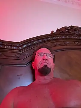 sluttydylan online show from April 2026 06:28:01 AM